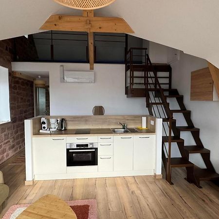 Le Pommier - Appt Avec Jardin Partage Appartement Puberg Buitenkant foto