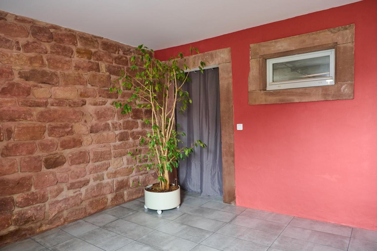 Le Pommier - Appt Avec Jardin Partage Appartement Puberg Buitenkant foto