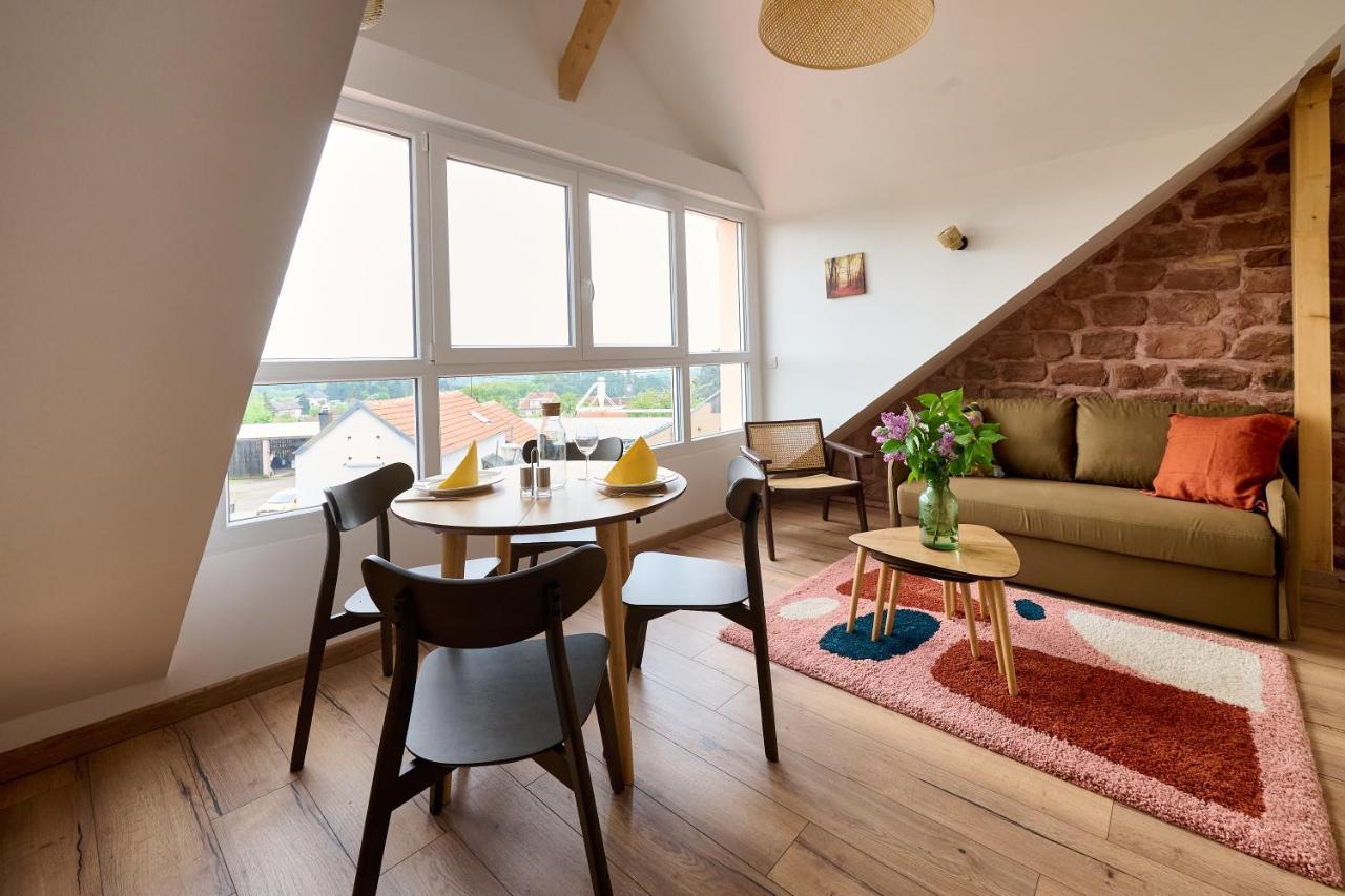 Le Pommier - Appt Avec Jardin Partage Appartement Puberg Buitenkant foto