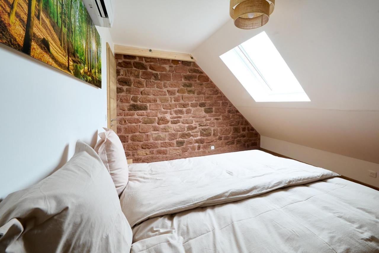 Le Pommier - Appt Avec Jardin Partage Appartement Puberg Buitenkant foto